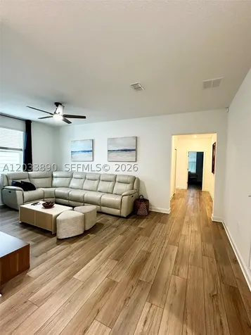 1217 Reunion Village Boulevard Kissimmee FL 34747