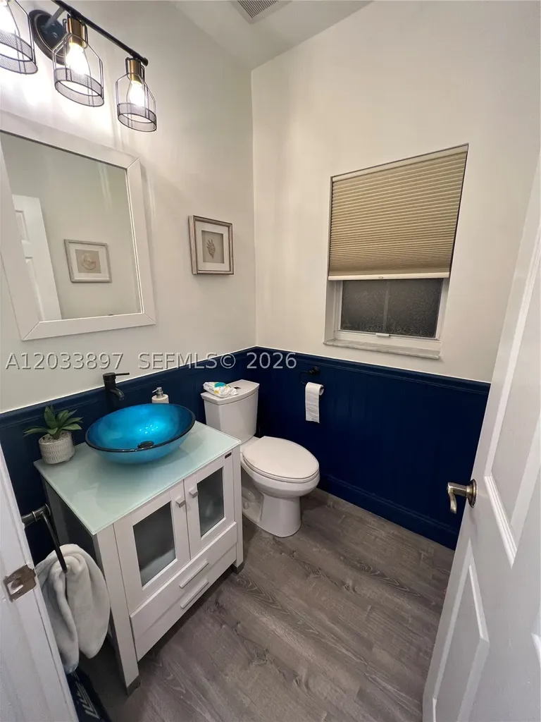 1140 Cliffrose Street Hollywood FL 33019