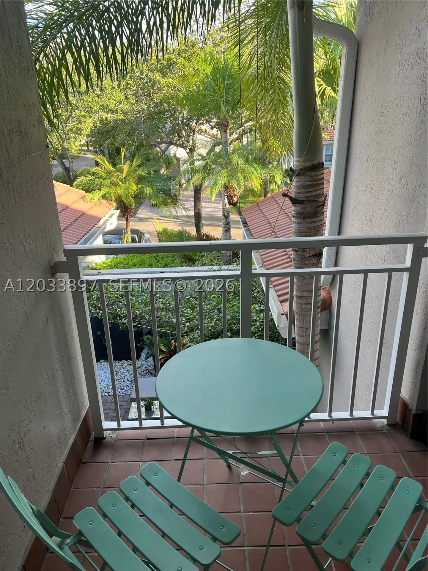 1140 Cliffrose Street Hollywood FL 33019
