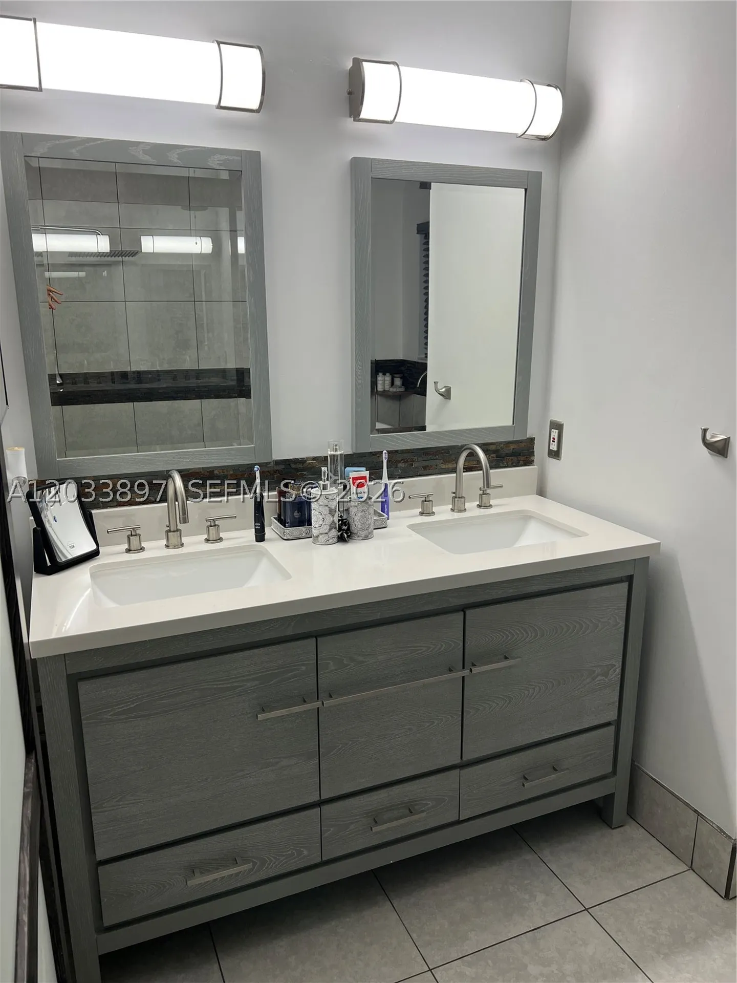 1140 Cliffrose Street Hollywood FL 33019