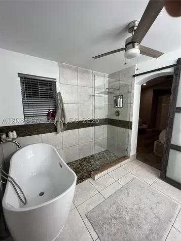 1140 Cliffrose Street Hollywood FL 33019