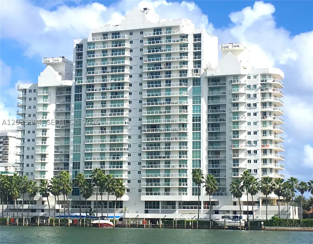 5900 Collins Avenue Miami Beach FL 33140