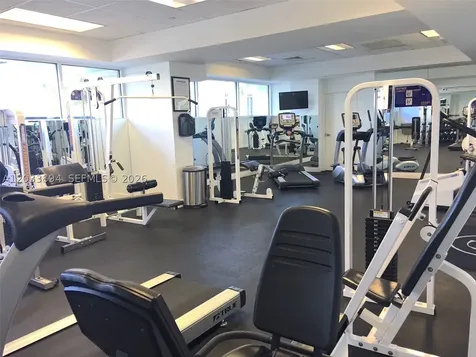 5900 Collins Avenue Miami Beach FL 33140