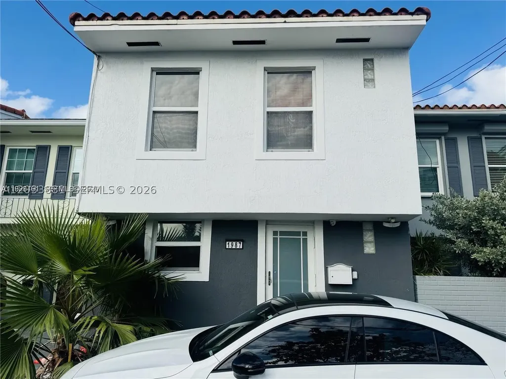 1987 NE 123rd Street North Miami FL 33181