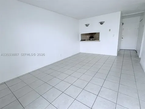 4550 NW 9th Street Miami FL 33126