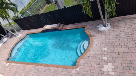 6743 SW 163rd Place Miami FL 33193