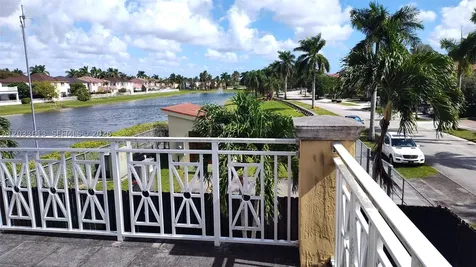 6743 SW 163rd Place Miami FL 33193