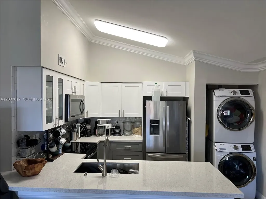 2445 SW 18th Terrace Fort Lauderdale FL 33315