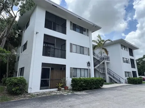2445 SW 18th Terrace Fort Lauderdale FL 33315