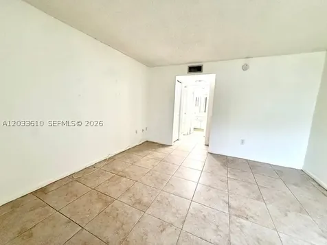 731 N Pine Island Road Plantation FL 33324