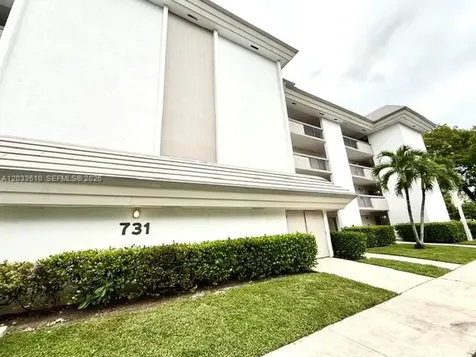 731 N Pine Island Road Plantation FL 33324