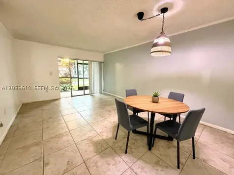 731 N Pine Island Road Plantation FL 33324