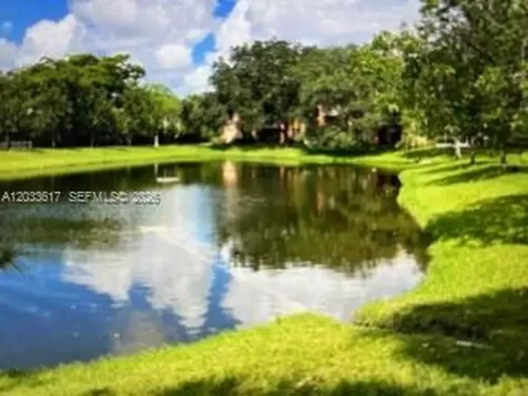 6900 SW 39th Street Davie FL 33314
