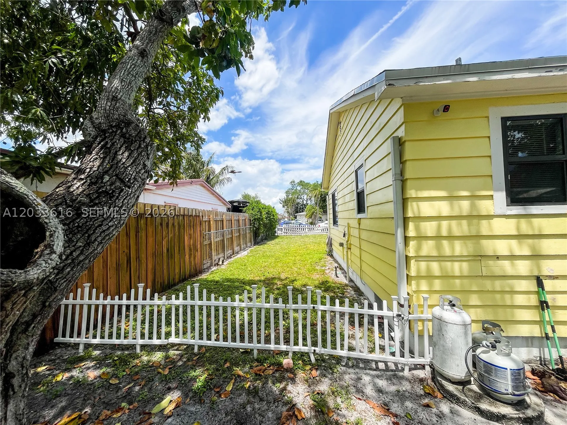2330 Scott Street Hollywood FL 33020