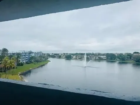 9351 Fontainebleau Boulevard Miami FL 33172