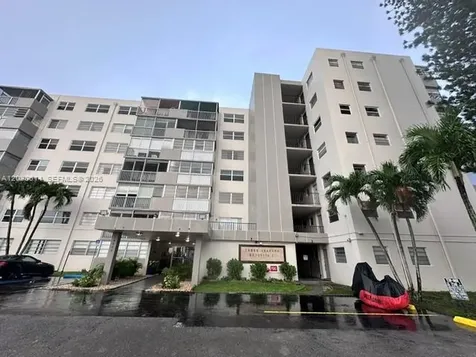 16450 Miami Drive North Miami Beach FL 33162