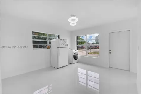 1011 NW 9th Street Homestead FL 33030