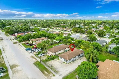 1011 NW 9th Street Homestead FL 33030