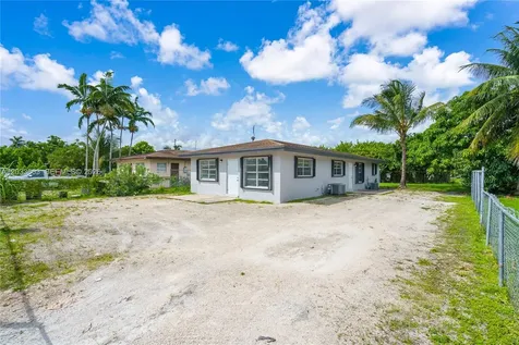 1011 NW 9th Street Homestead FL 33030