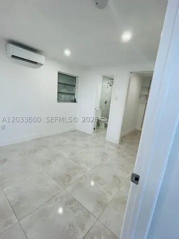 2437 NW 98th Street Miami FL 33147