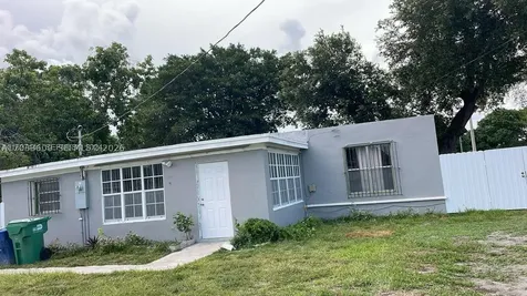 2437 NW 98th Street Miami FL 33147