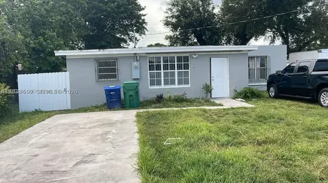 2437 NW 98th Street Miami FL 33147