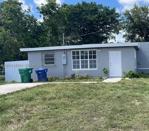 2437 NW 98th Street Miami FL 33147