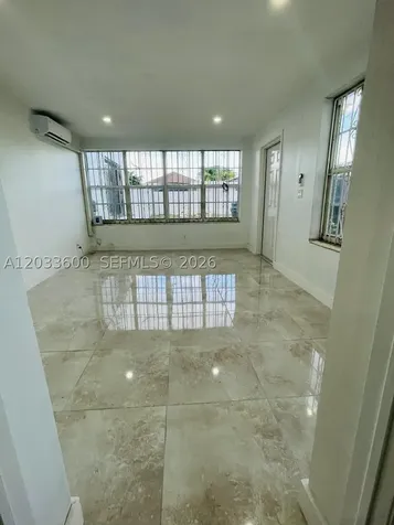 2437 NW 98th Street Miami FL 33147