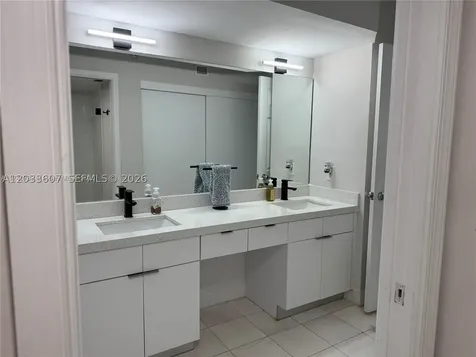 3530 Mystic Pointe Drive Aventura FL 33180