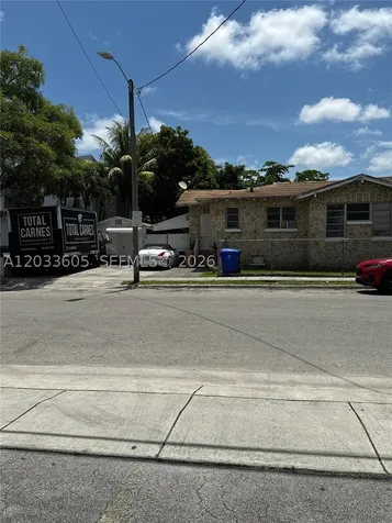 1269 NW 4th Street Miami FL 33125