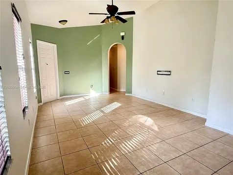 3910 NE 10th Drive Homestead FL 33033