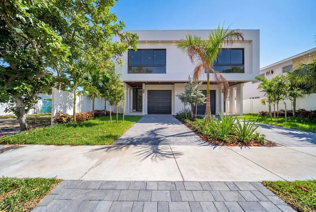 906 NE 17th Terrace Fort Lauderdale FL 33304