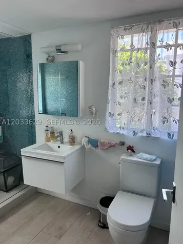 700 16th Street Miami Beach FL 33139