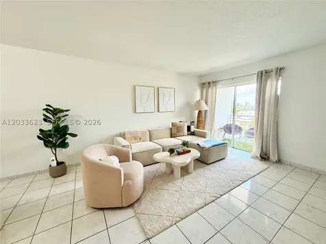 400 Kings Point Drive Sunny Isles Beach FL 33160