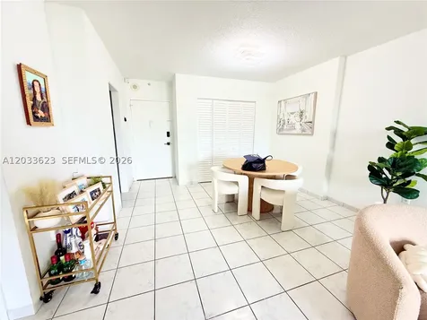 400 Kings Point Drive Sunny Isles Beach FL 33160