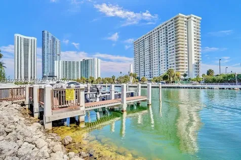 400 Kings Point Drive Sunny Isles Beach FL 33160