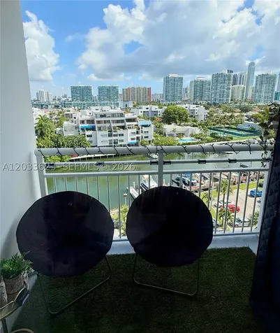 400 Kings Point Drive Sunny Isles Beach FL 33160