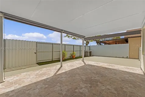 12622 SW 211th Terrace Miami FL 33177