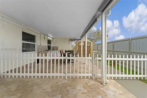 12622 SW 211th Terrace Miami FL 33177