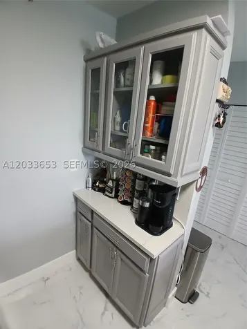 5099 NW 7th Street Miami FL 33126