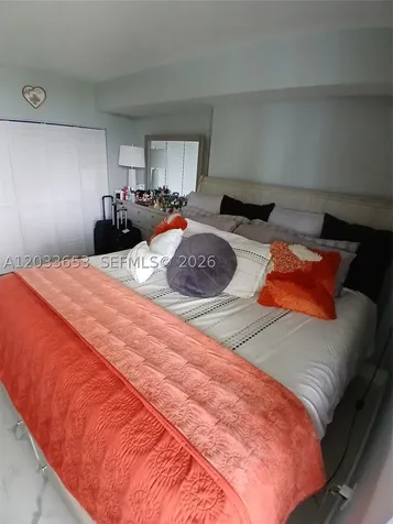 5099 NW 7th Street Miami FL 33126