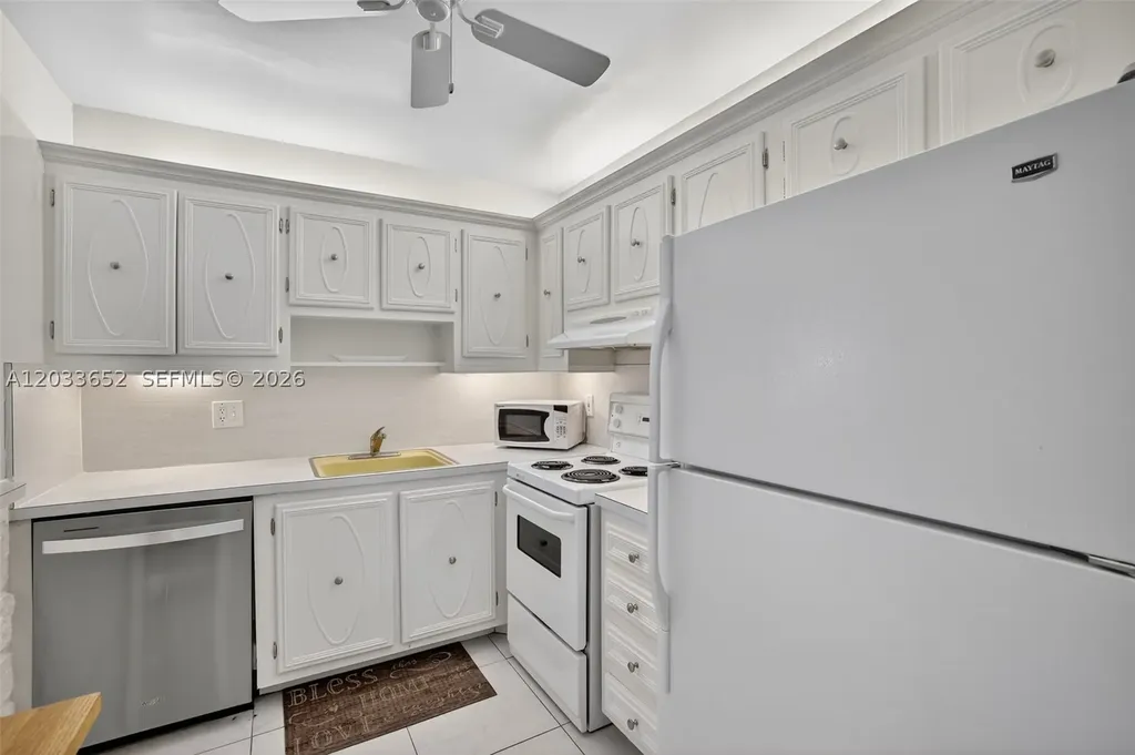 257 S Cypress Road Pompano Beach FL 33060