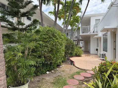 8420 Byron Avenue Miami Beach FL 33141