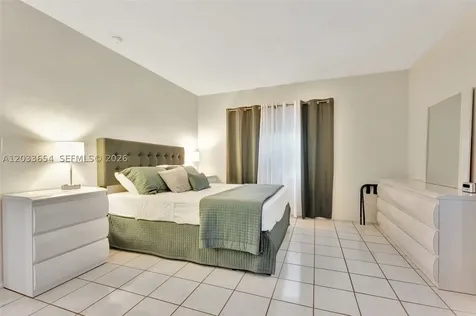 221 SE 9th Avenue Pompano Beach FL 33060