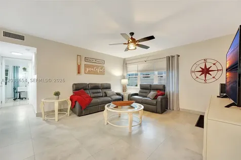 221 SE 9th Avenue Pompano Beach FL 33060