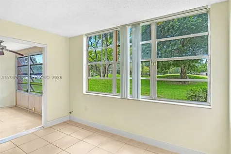 9410 Tangerine Place Davie FL 33324