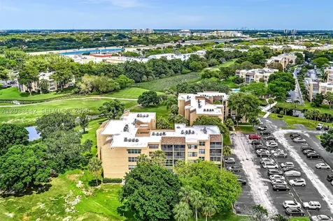 9410 Tangerine Place Davie FL 33324