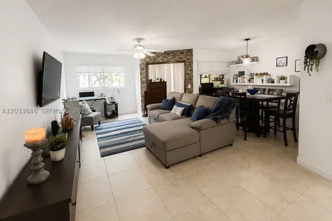 1200 SW 137th Avenue Pembroke Pines FL 33027