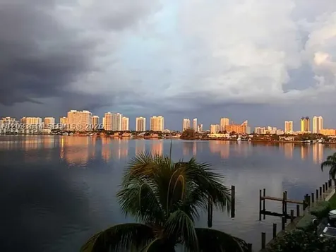 16546 NE 26th Avenue North Miami Beach FL 33160