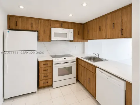 16465 NE 22nd Avenue North Miami Beach FL 33160